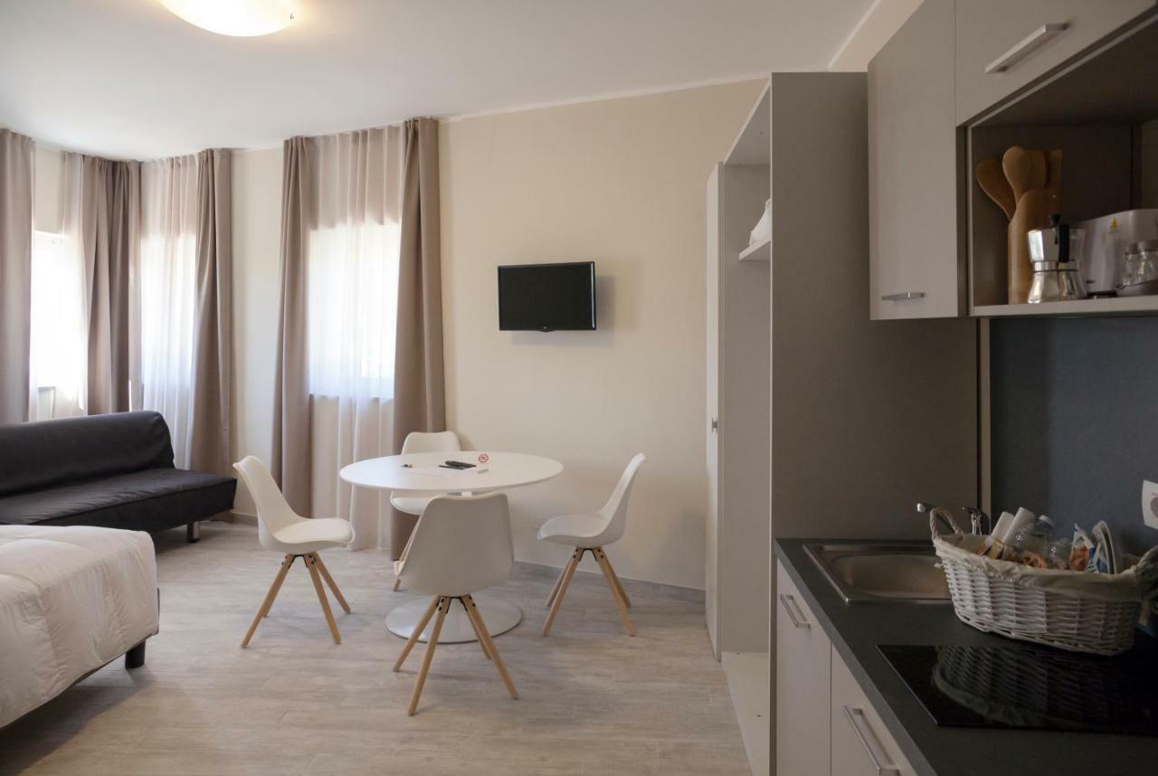 Hotel & Wellness Stella Delle Langhe Govone Bagian luar foto
